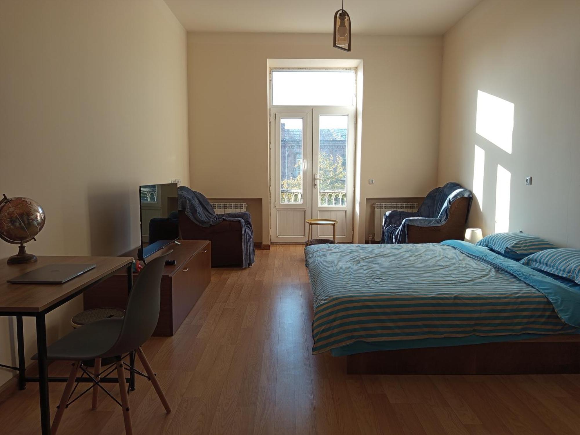 Living Spaces - Guesthouse Erivan Exterior foto
